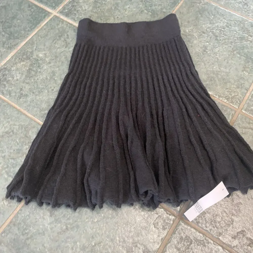 C22 Indefeir Black Pleated Pull On Cotton Blend Lined Skirt Knee Length Sm